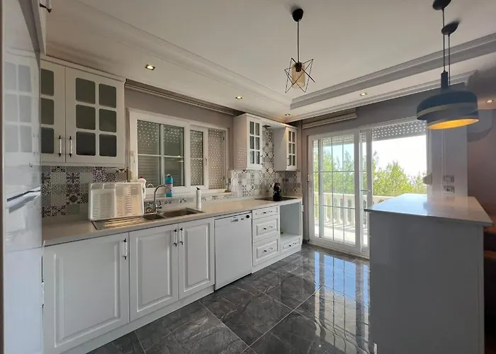 Βίλα Ambiance Delux With A Private Pool And A View *