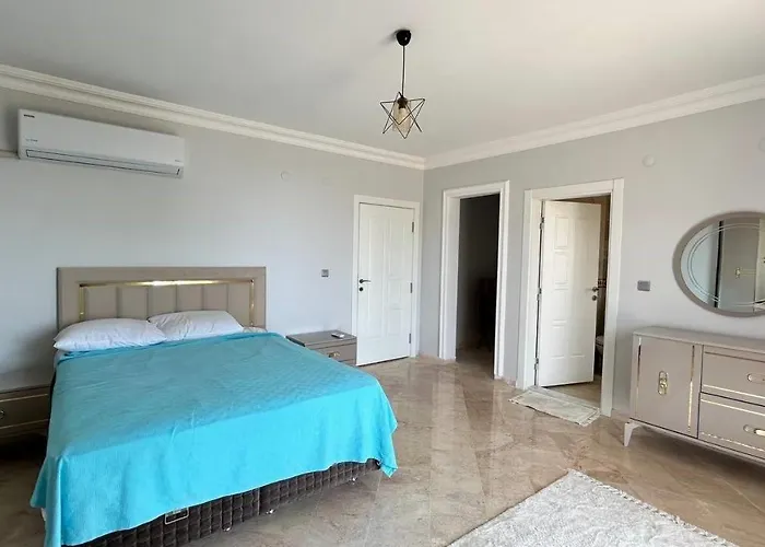Villa Ambiance Delux With A Private Pool And A View Alanya