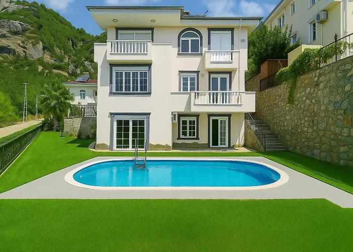 Villa Ambiance Delux With A Private Pool And A View